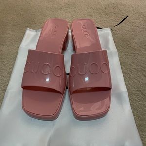 Gucci slides